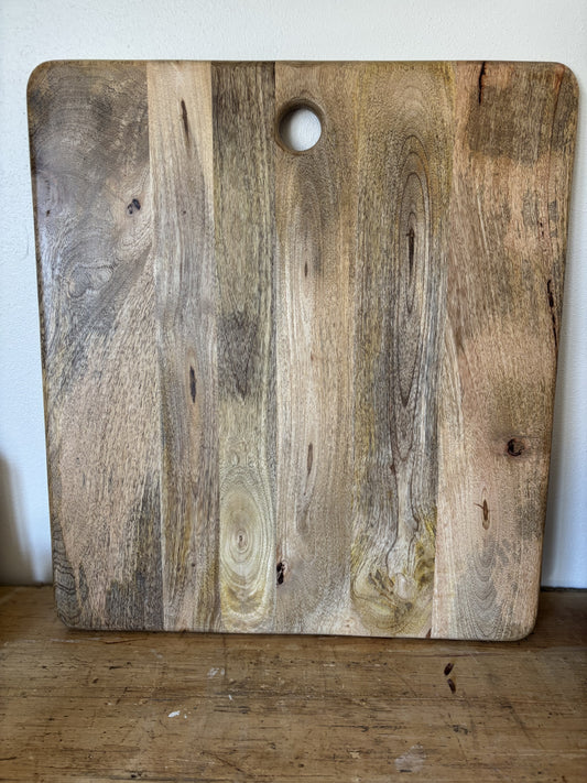 MANGO WOOD CUTTING/SERVING BOARD