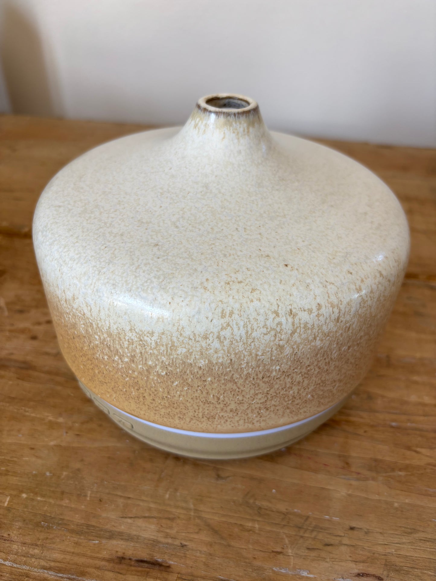 CERAMIC ESSENTIAL OIL DIFFUSER